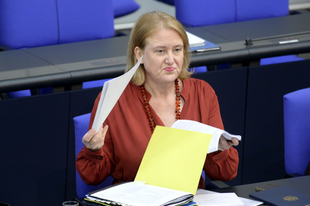 56. Sitzung des Deutschen Bundestages in Berlin