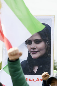 Demonstration für Solidarität mit den Protesten im Iran in Berlin