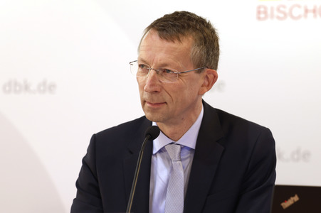 Pressekonferenz zur Aufarbeitung sexuellen Missbrauchs bei der Herbst-Vollversammlung der Deutschen Bischofskonferenz in Fulda
