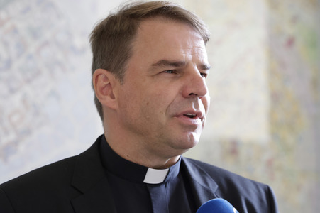 Interview mit Bischof Stefan Oster in Fulda