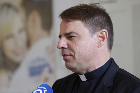 Interview mit Bischof Stefan Oster in Fulda