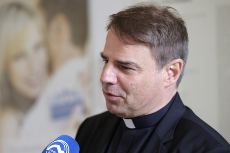 Interview mit Bischof Stefan Oster in Fulda