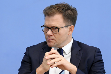 Bundespressekonferenz Bericht des Beauftragten der Bundesregierung für Ostdeutschland 2022 in Berlin