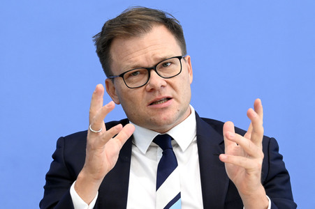 Bundespressekonferenz Bericht des Beauftragten der Bundesregierung für Ostdeutschland 2022 in Berlin