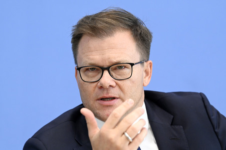 Bundespressekonferenz Bericht des Beauftragten der Bundesregierung für Ostdeutschland 2022 in Berlin