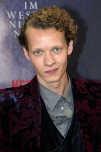 Filmpremiere 'Im Westen nichts Neues' in Berlin