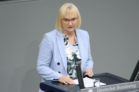 57. Sitzung des Deutschen Bundestages in Berlin