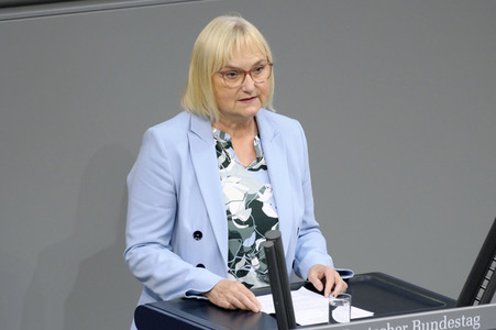 57. Sitzung des Deutschen Bundestages in Berlin