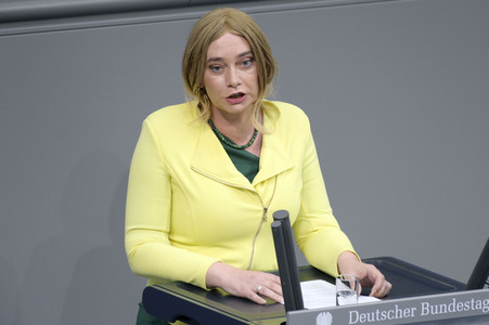 57. Sitzung des Deutschen Bundestages in Berlin