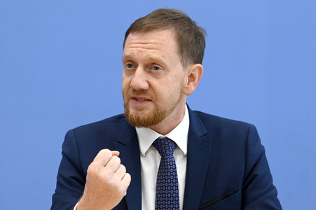 Bundespressekonferenz Großforschungszentren in der Lausitz in Berlin