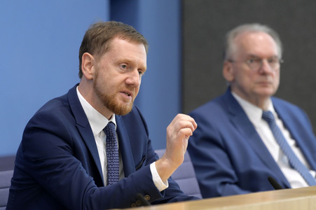 Bundespressekonferenz Großforschungszentren in der Lausitz in Berlin