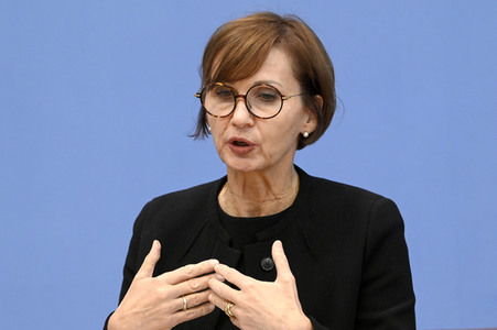 Bundespressekonferenz Großforschungszentren in der Lausitz in Berlin