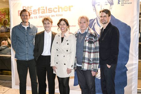 Filmpremiere 'Der Passfälscher' in München