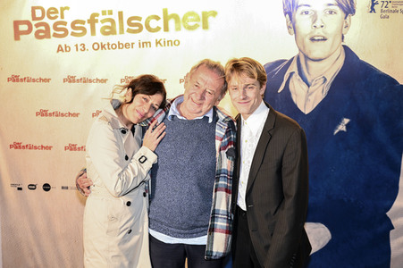 Filmpremiere 'Der Passfälscher' in München