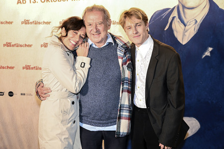 Filmpremiere 'Der Passfälscher' in München