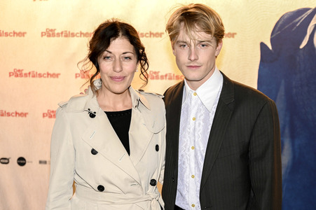 Filmpremiere 'Der Passfälscher' in München