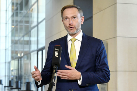 58. Sitzung des Deutschen Bundestages in Berlin