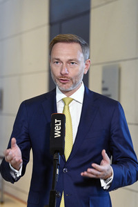 58. Sitzung des Deutschen Bundestages in Berlin