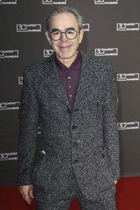 Festivaleröffnung und Filmpremiere 'Wir sind dann wohl die Angehörigen', Filmfest Hamburg 2022