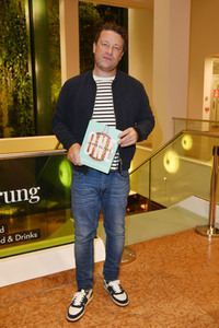 Kochbuchpräsentation mit Jamie Oliver in Berlin