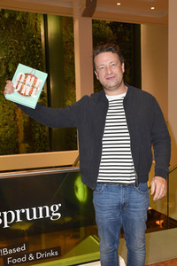 Kochbuchpräsentation mit Jamie Oliver in Berlin