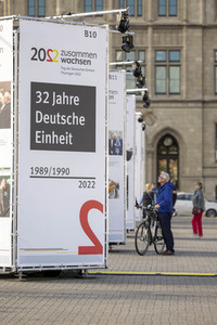 Aufbau für den Tag der Deutschen Einheit 2022 in Erfurt