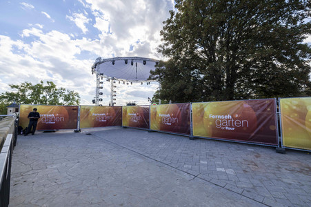 Aufbau für den Tag der Deutschen Einheit 2022 in Erfurt