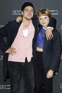 Filmpremiere 'Aus meiner Haut', Filmfest Hamburg 2022