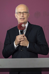 Symbolische Übergabe der Bundesratspräsidentschaft in Erfurt