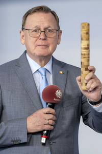 Symbolische Übergabe der Bundesratspräsidentschaft in Erfurt