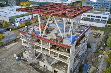 Umbau vom Niederländischen Pavillon in Hannover
