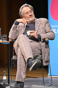 Lit.Cologne 2022 Spezial mit Michel Friedmann, Deniz Yücel und Nina Kunzendorf in Köln