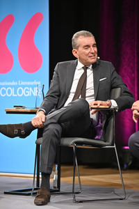 Lit.Cologne 2022 Spezial mit Michel Friedmann, Deniz Yücel und Nina Kunzendorf in Köln