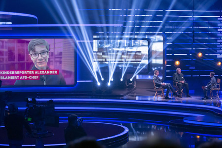 RTL-Live-Show '2021! Menschen, Bilder, Emotionen' in Hürth