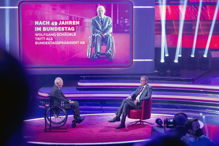 RTL-Live-Show '2021! Menschen, Bilder, Emotionen' in Hürth