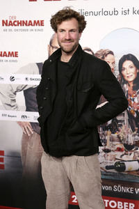 Filmpremiere 'Der Nachname' in Köln