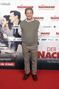 Filmpremiere 'Der Nachname' in Köln