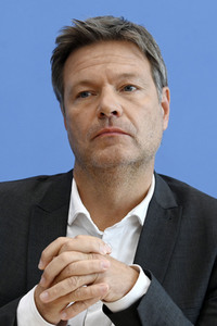 Bundespressekonferenz Vorstellung der Herbstprojektion in Berlin