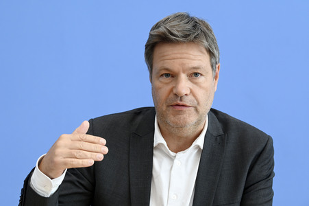 Bundespressekonferenz Vorstellung der Herbstprojektion in Berlin