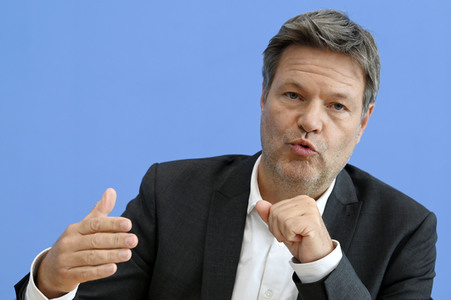 Bundespressekonferenz Vorstellung der Herbstprojektion in Berlin