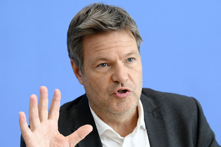 Bundespressekonferenz Vorstellung der Herbstprojektion in Berlin