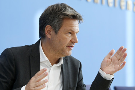 Bundespressekonferenz Vorstellung der Herbstprojektion in Berlin