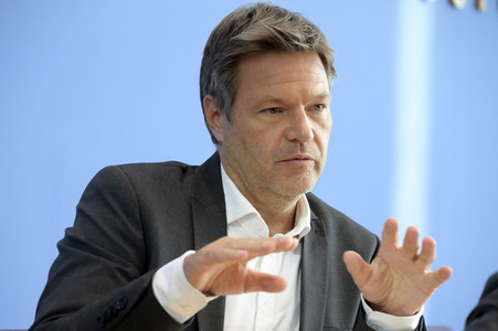 Bundespressekonferenz Vorstellung der Herbstprojektion in Berlin
