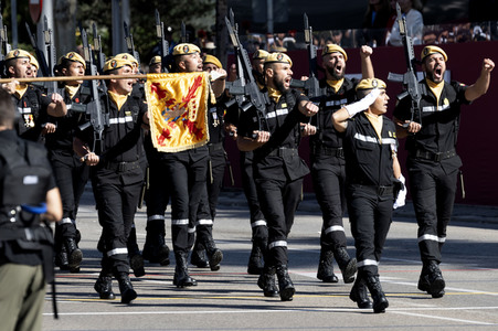 Militärparade zum spanischen Nationalfeiertag in Madrid