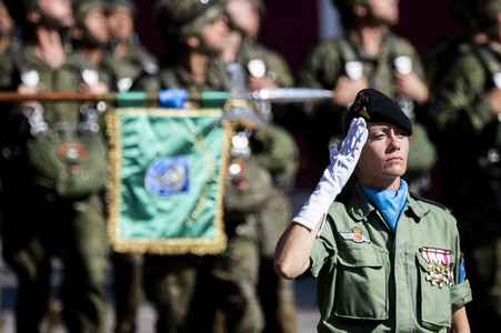 Militärparade zum spanischen Nationalfeiertag in Madrid