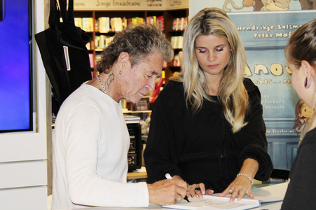 Signierstunde mit Peter Maffay in Halle