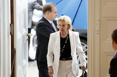 Bundespräsident Steinmeier und König Felipe VI. beim Deutsch-Spanischen Forum in Berlin