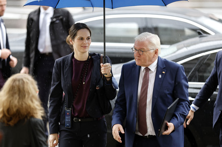Bundespräsident Steinmeier und König Felipe VI. beim Deutsch-Spanischen Forum in Berlin