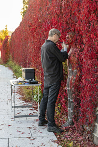 NATURE ART: Red Color Wall Bodypainting