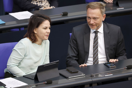 63. Sitzung des Deutschen Bundestages in Berlin